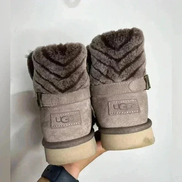 Ugg Adria Stormy Grey Boots Size 9 - Picture 4 of 13